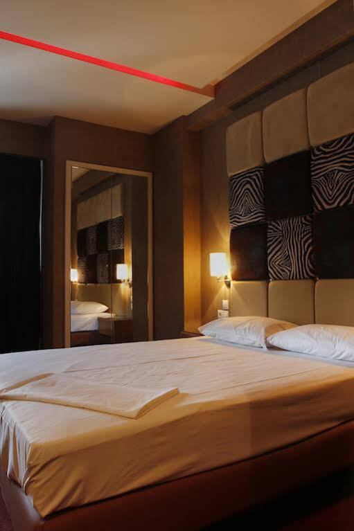 Lacoba Hotel (Adults Only) Athén Kültér fotó