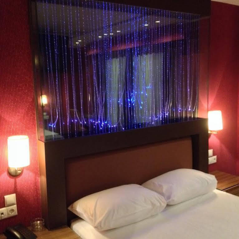 Lacoba Hotel (Adults Only) Athén Kültér fotó